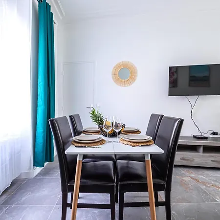 T2 48m2 Neuf, Centre Ville, 3min A Pied De La Gare Apartment Saint-Cyr-l'Ecole