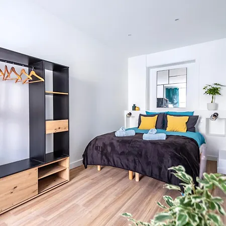 Apartment T2 48m2 Neuf, Centre Ville, 3min A Pied De La Gare *